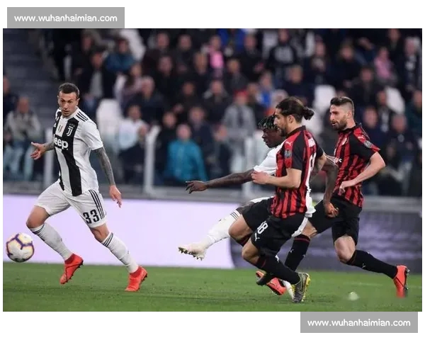 意甲焦点战米兰逆转尤文国米紧追榜首悬念全面升级罗马争四形势突变 意甲焦点战米兰逆转尤文国米紧追榜首悬念全面升级罗马争四形势突变